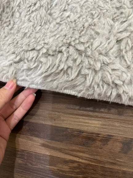 Karpet Bulu Sherpa grey ukuran 200x130cm alas pinggir obras
