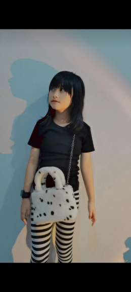 Fluffy fur korean bag ukuran 25x15cm