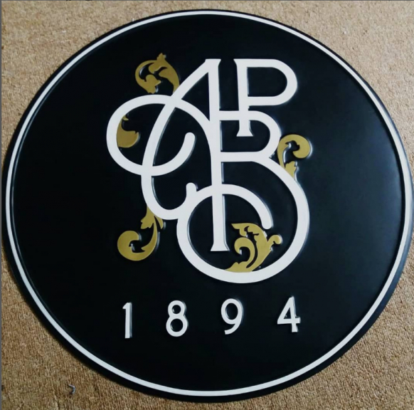 Plat dekorasi dinding cetak timbul lingkaran