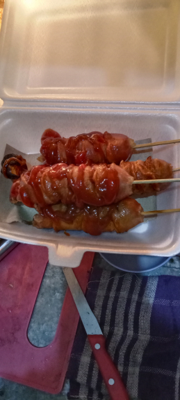 Ayam geprek, ayam bakar, bakso, mie ayam