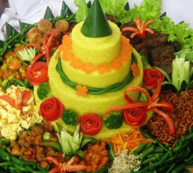 Aneka macam tumpeng