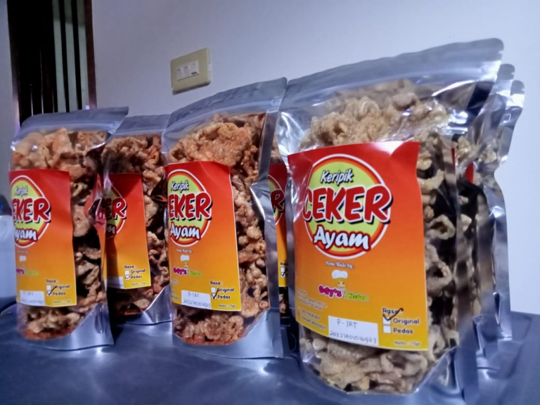 keripik ceker ayam