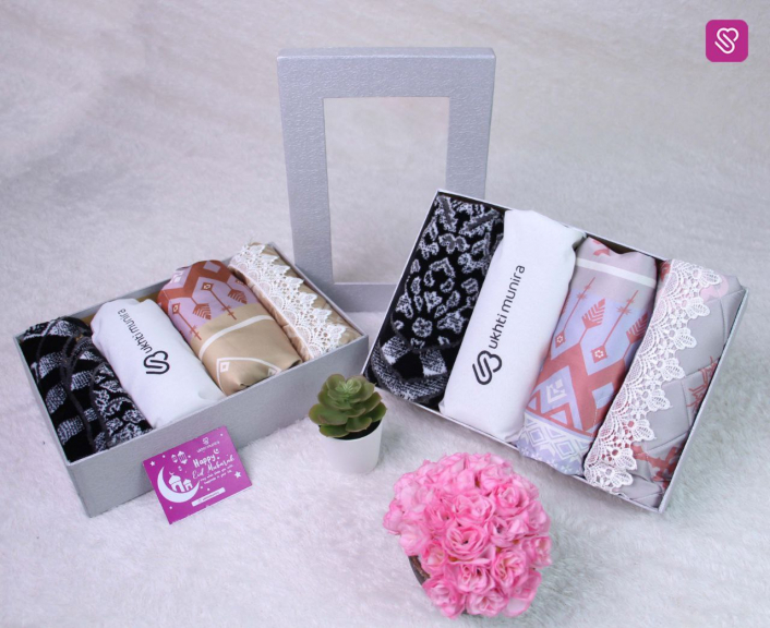 Paket hampers mukena 