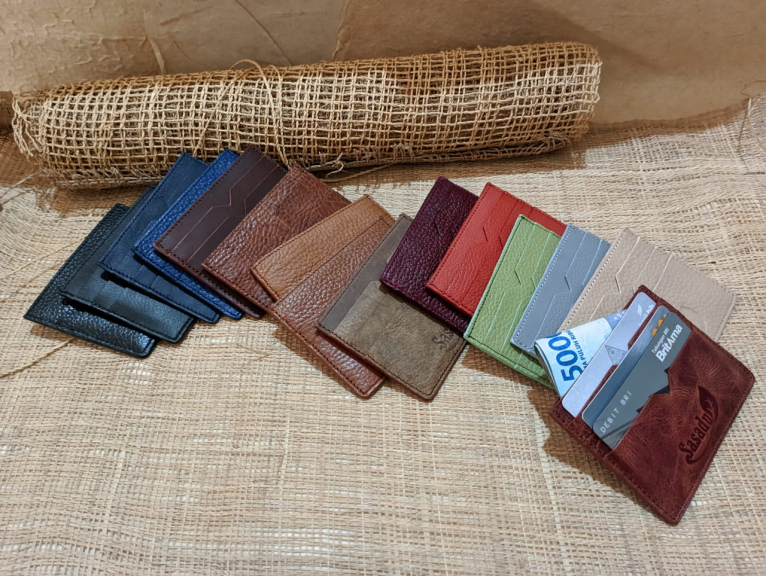 Dompet kartu sederhana
