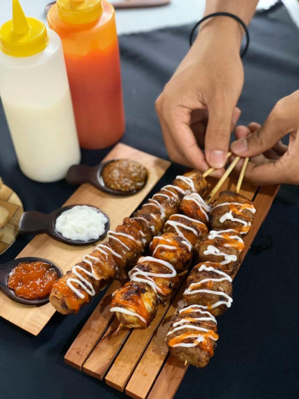 Bakso, Sosis, Cumi, Enoki, Sukian Bakar