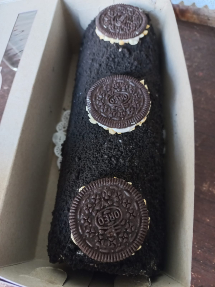 Bolu Gulung Oreo 
