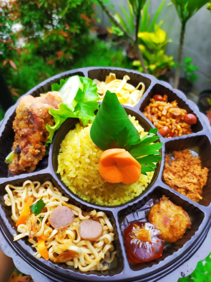 Nasi Kuning Bento